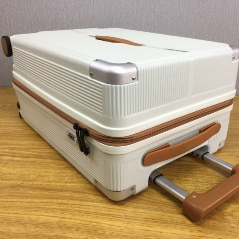 durable suitcase set (3)